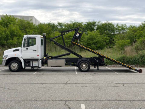 2019 Hino 268A