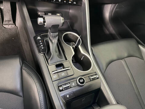2022 Kia K5