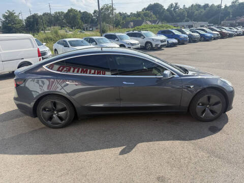 2019 Tesla Model 3 Long Range