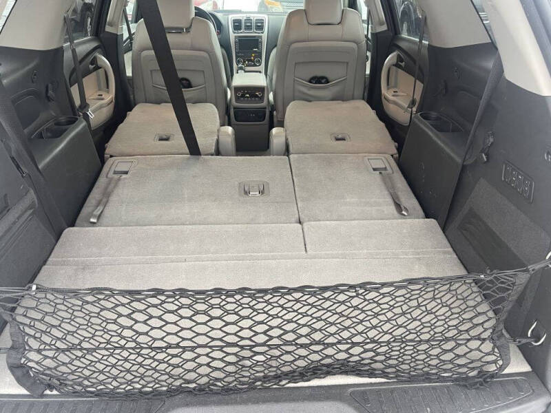 2010 GMC Acadia SLT-2