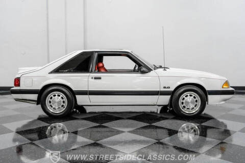 1990 Ford Mustang LX 5.0