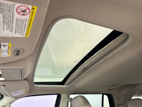 2016 Lincoln Navigator Select