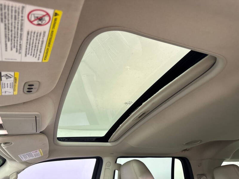 2016 Lincoln Navigator Select