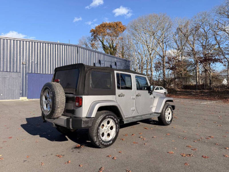2013 Jeep Wrangler Unlimited Sahara