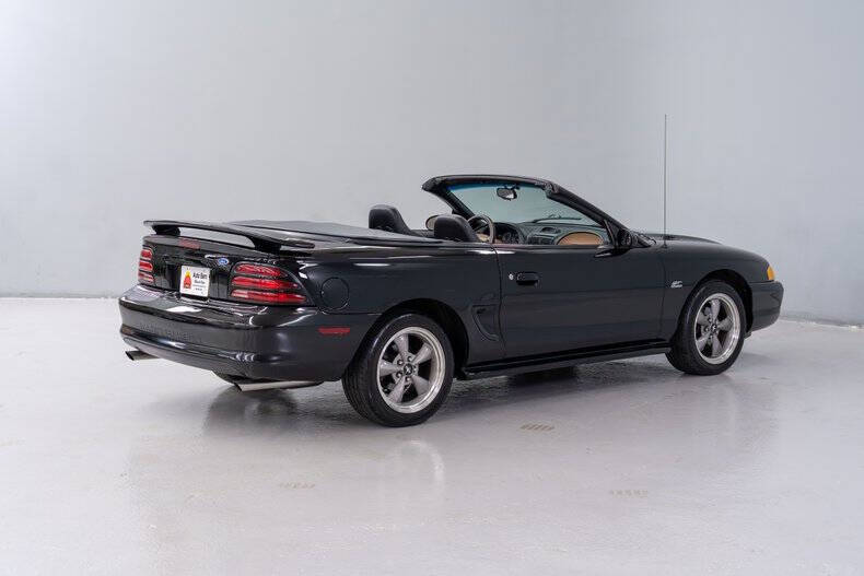 1995 Ford Mustang