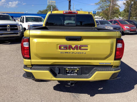2023 GMC Canyon Elevation