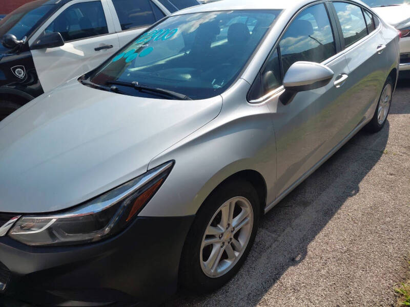 2017 Chevrolet Cruze LT Auto