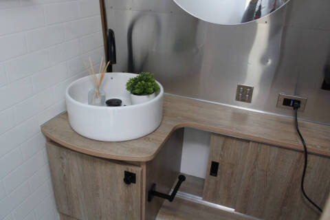 2022 Airstream Pottery Barn 28RB