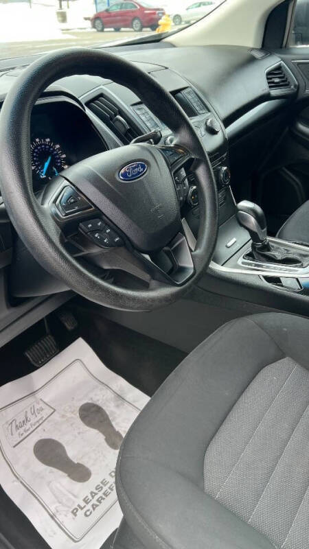 2015 Ford Edge SE