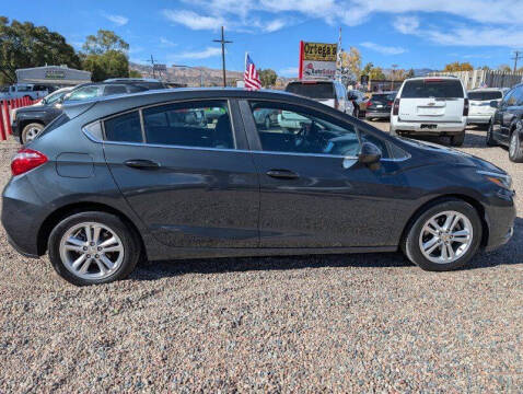 2017 Chevrolet Cruze LT Auto