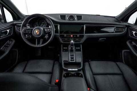 2026 Porsche Macan T