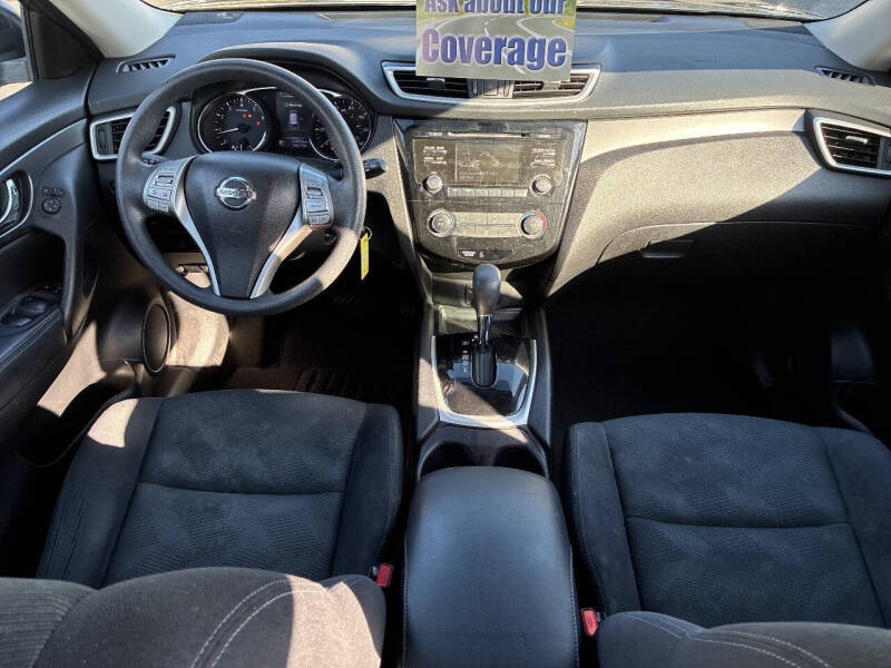 2016 Nissan Rogue SV