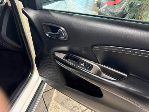 2017 Dodge Journey Crossroad