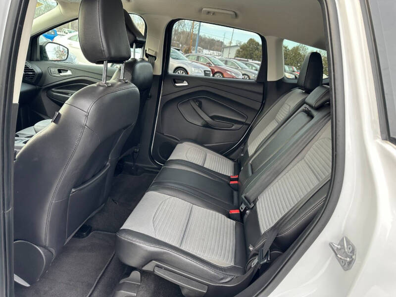 2019 Ford Escape SE
