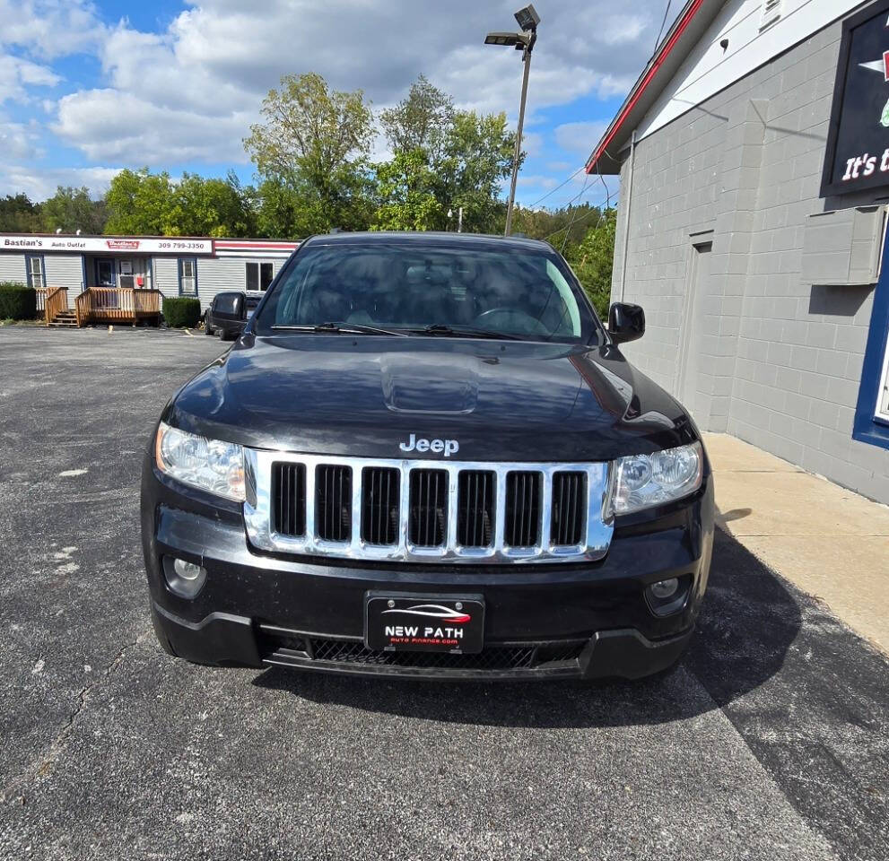 2011 Jeep Grand Cherokee for sale at Bastian s Auto Outlet in Coal Valley, IL