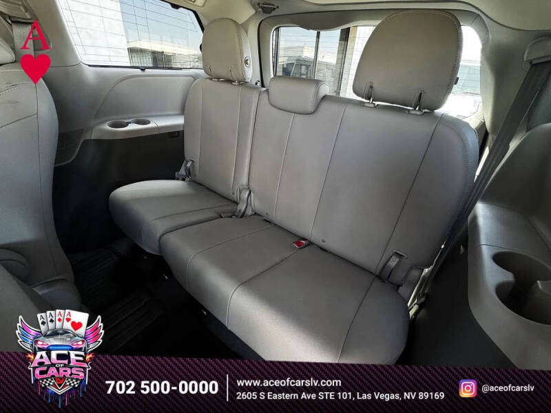 2017 Toyota Sienna