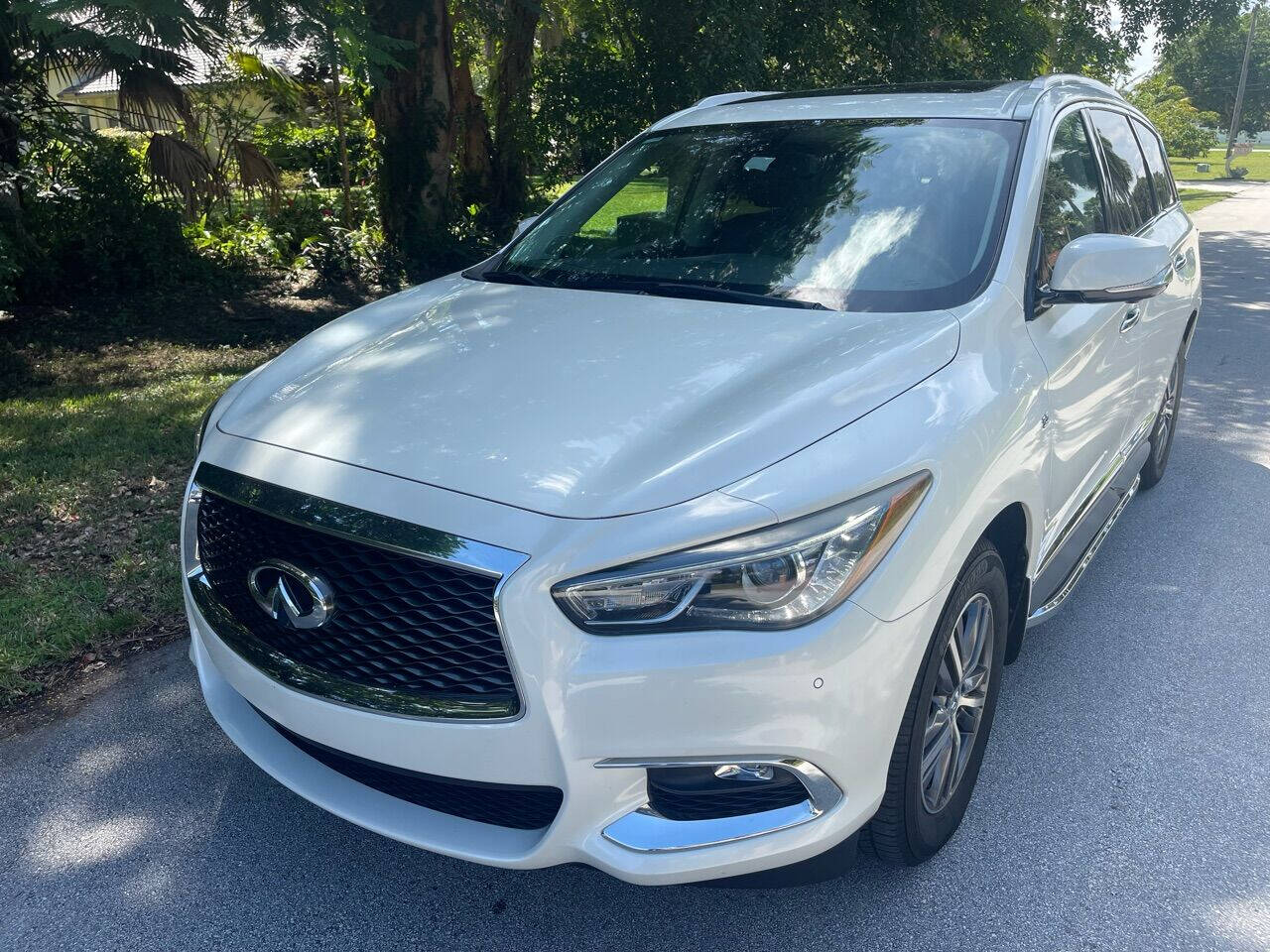 2018 INFINITI QX60 SUV / Crossover - $21,995
