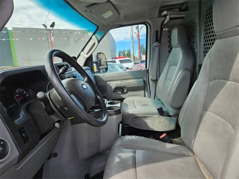 2011 Ford E-Series E-350 SD