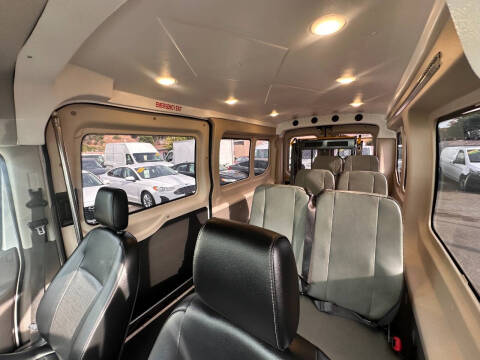 2023 Ford Transit 250