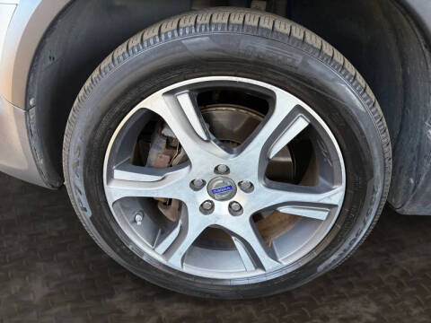 2012 Volvo XC70