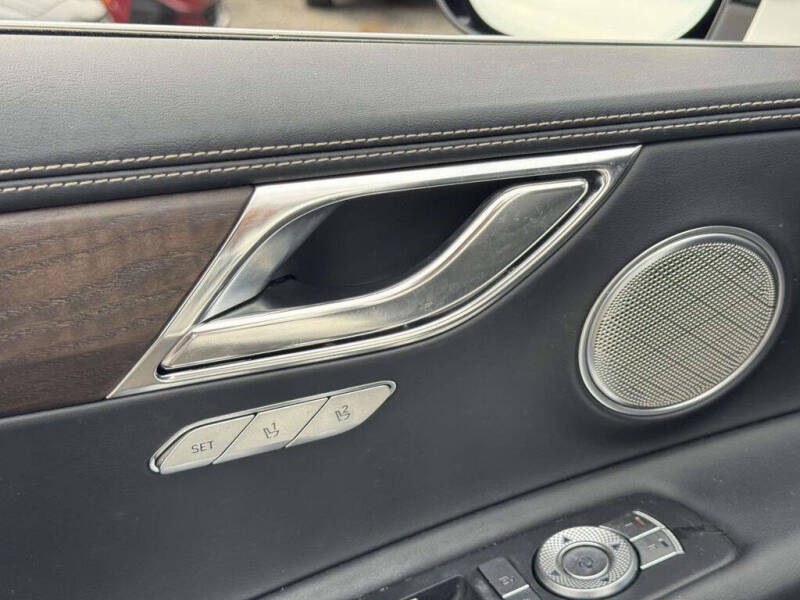 2024 Genesis GV80