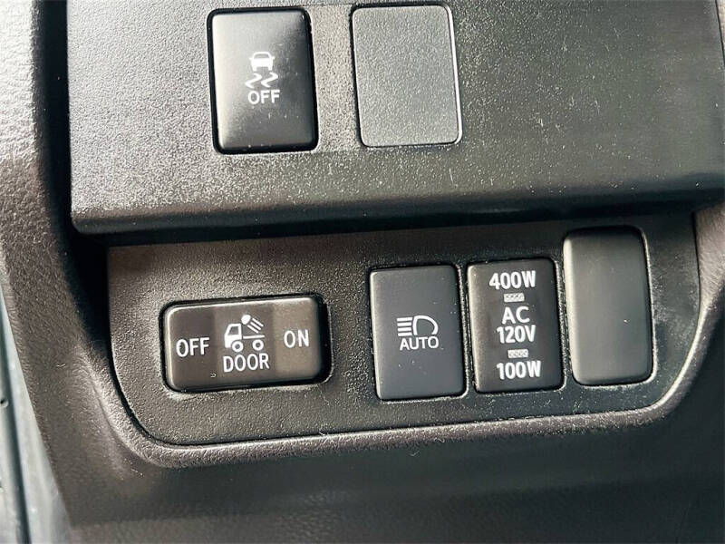 2023 Toyota Tacoma TRD Off-Road