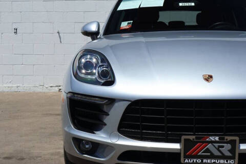 2015 Porsche Macan S