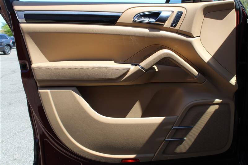 2013 Porsche Cayenne Tiptronic