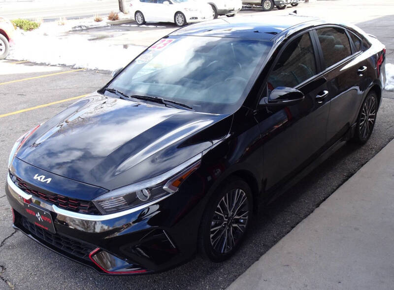 2023 Kia Forte GT-Line