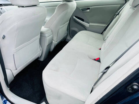 2012 Toyota Prius Three