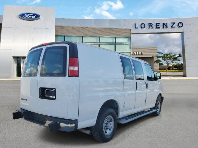 2024 Chevrolet Express 2500