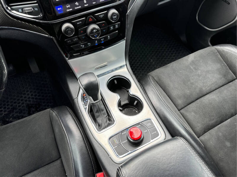 2019 Jeep Grand Cherokee SRT