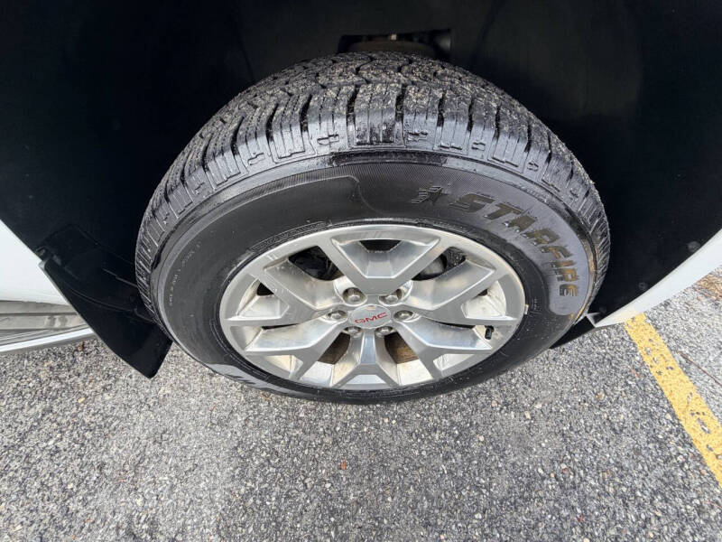 2015 GMC Yukon XL SLT