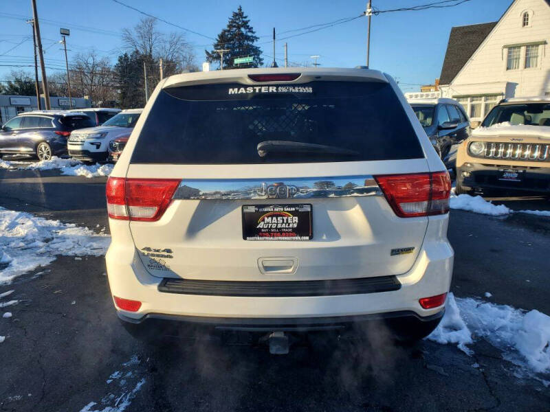 2011 Jeep Grand Cherokee Laredo