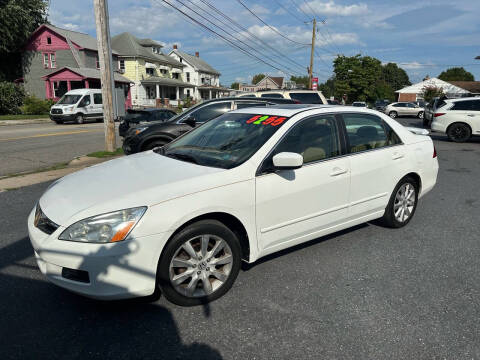 2007 Honda Accord for sale at Roy's Auto Sales in Harrisburg PA