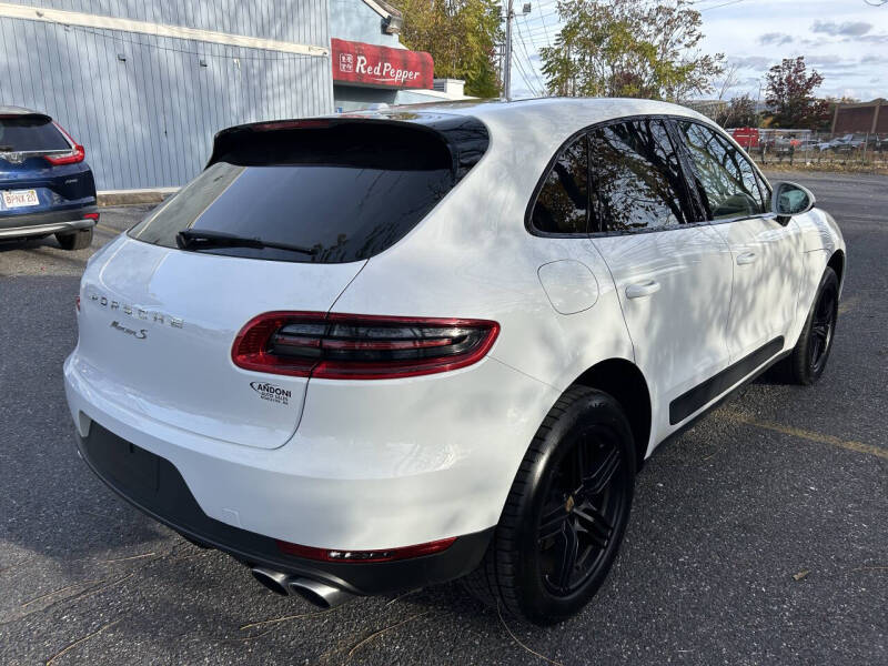 2016 Porsche Macan S