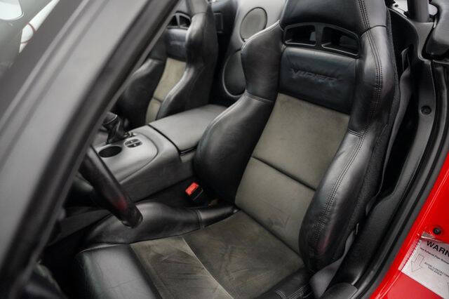2003 Dodge Viper SRT-10