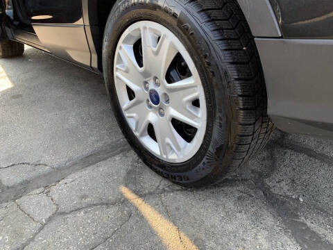 2014 Ford Escape S