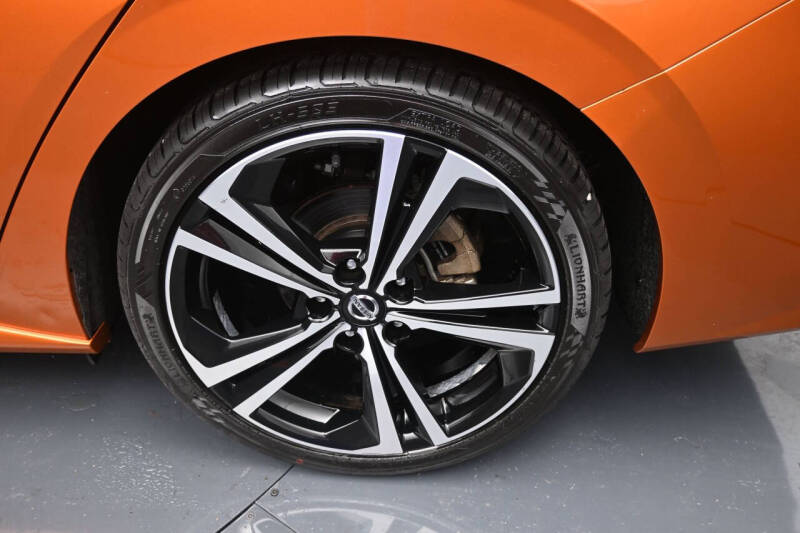 2020 Nissan Sentra SR