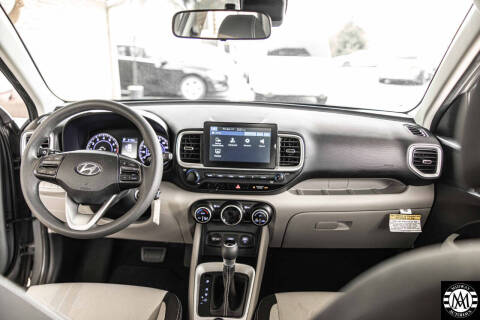 2020 Hyundai Venue SEL