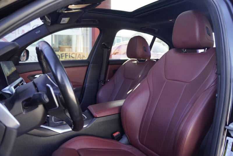 2022 BMW 3 Series 330i