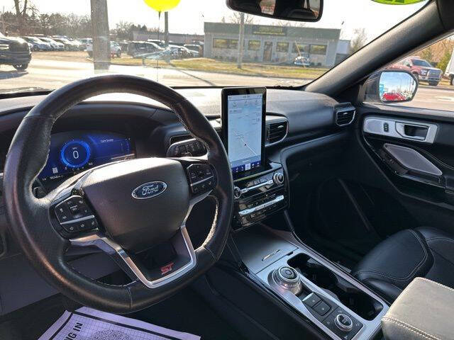 2022 Ford Explorer ST