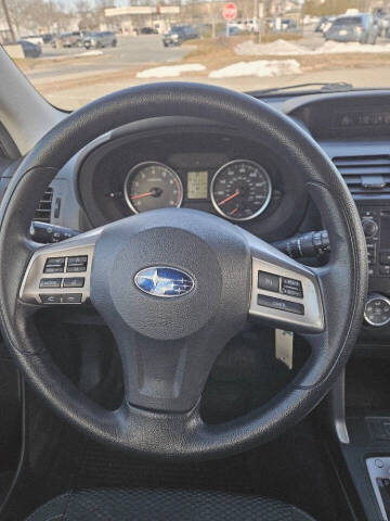 2014 Subaru Forester 2.5i