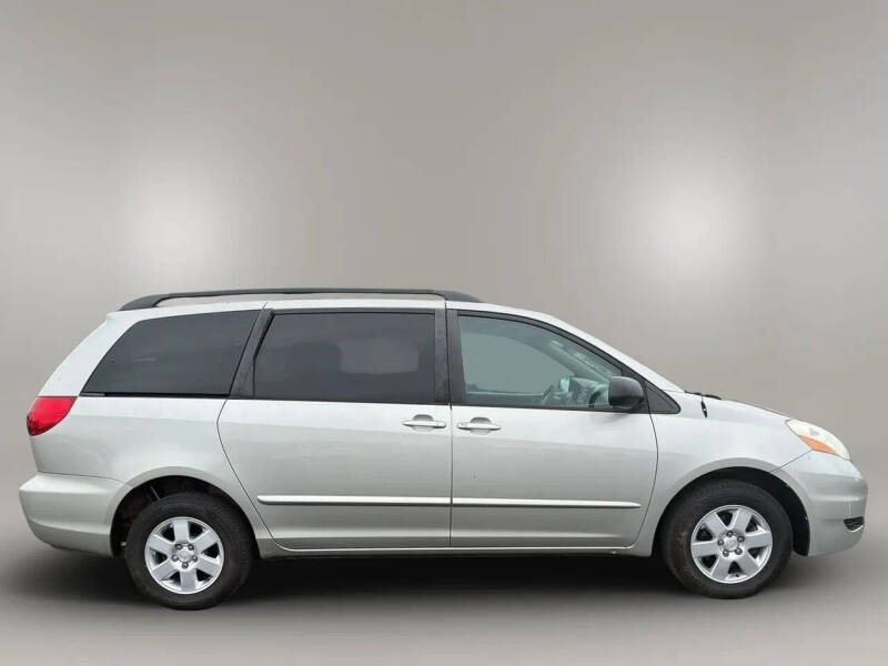 2006 Toyota Sienna