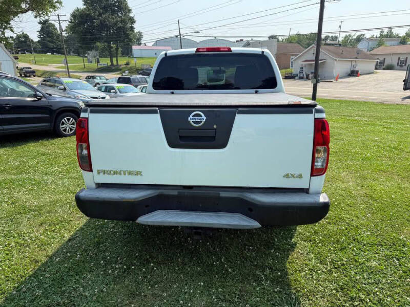 2011 Nissan Frontier S