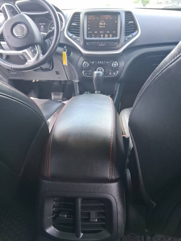 2015 Jeep Cherokee Trailhawk