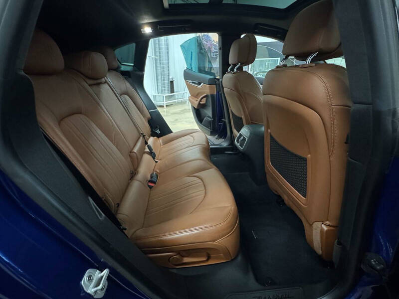 2022 Maserati Levante Modena