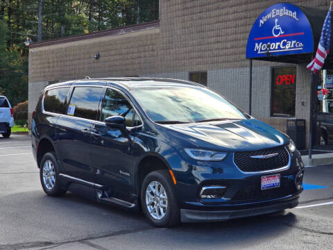 2023 Chrysler Pacifica Touring L