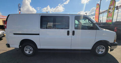 2019 Chevrolet Express 2500