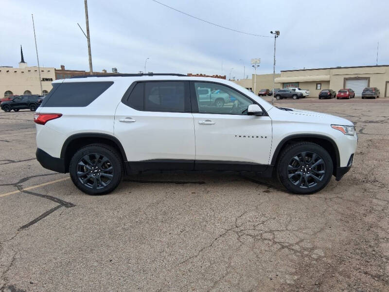 2021 Chevrolet Traverse RS